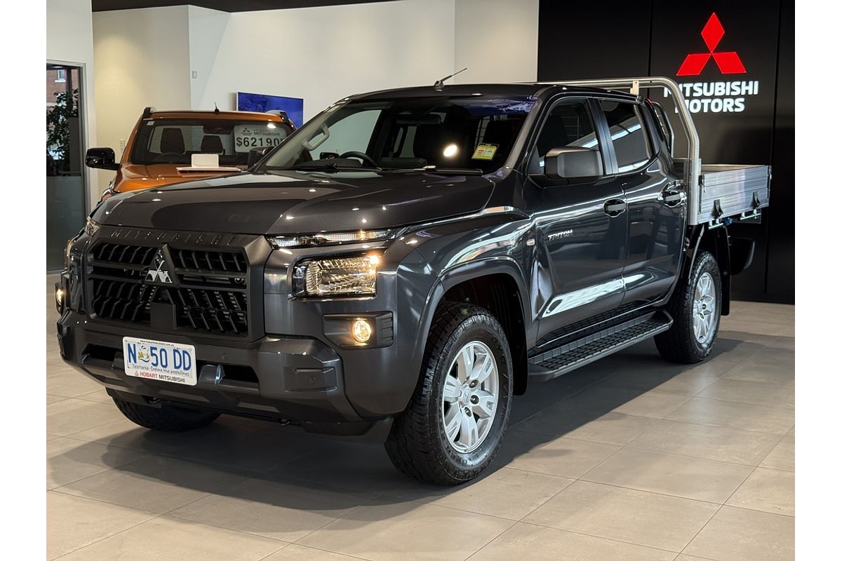 2025 Mitsubishi MV Triton GLX+ 2.4L D 6AT 4X4 DC CC