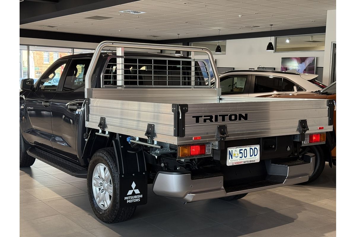 2025 Mitsubishi MV Triton GLX+ 2.4L D 6AT 4X4 DC CC