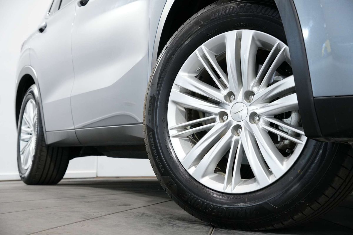 2023 Mitsubishi Outlander ES ZM