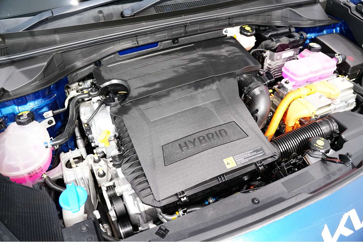 2021 Kia Niro Hybrid Sport DE