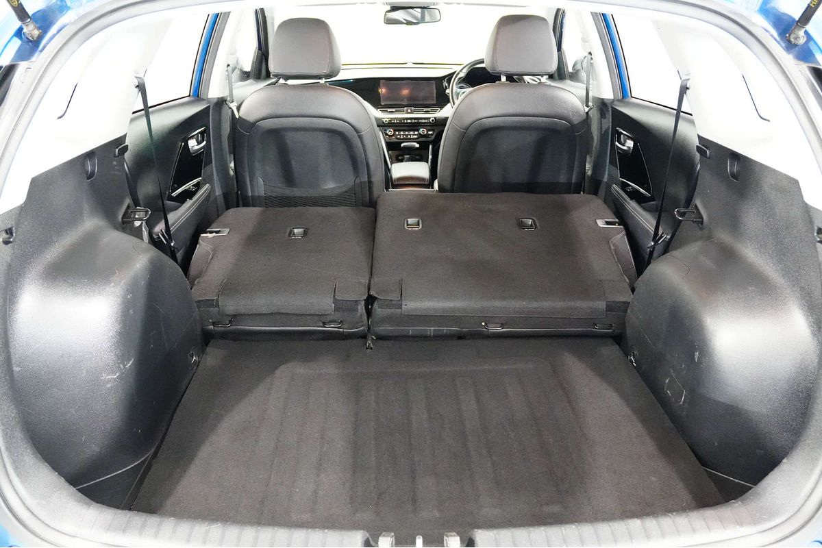 2021 Kia Niro Hybrid Sport DE