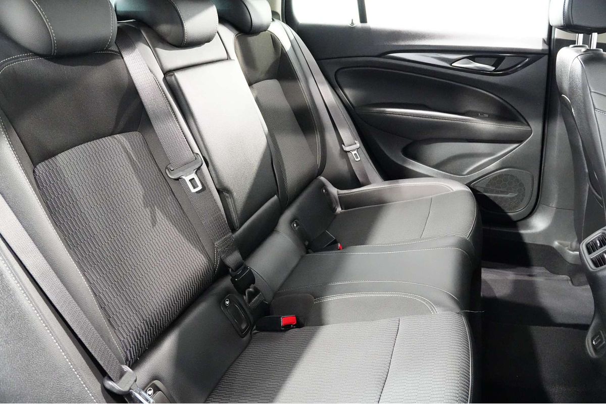 2020 Holden Commodore RS ZB