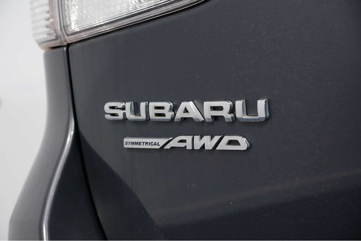 2023 Subaru Forester 2.5i Premium S5