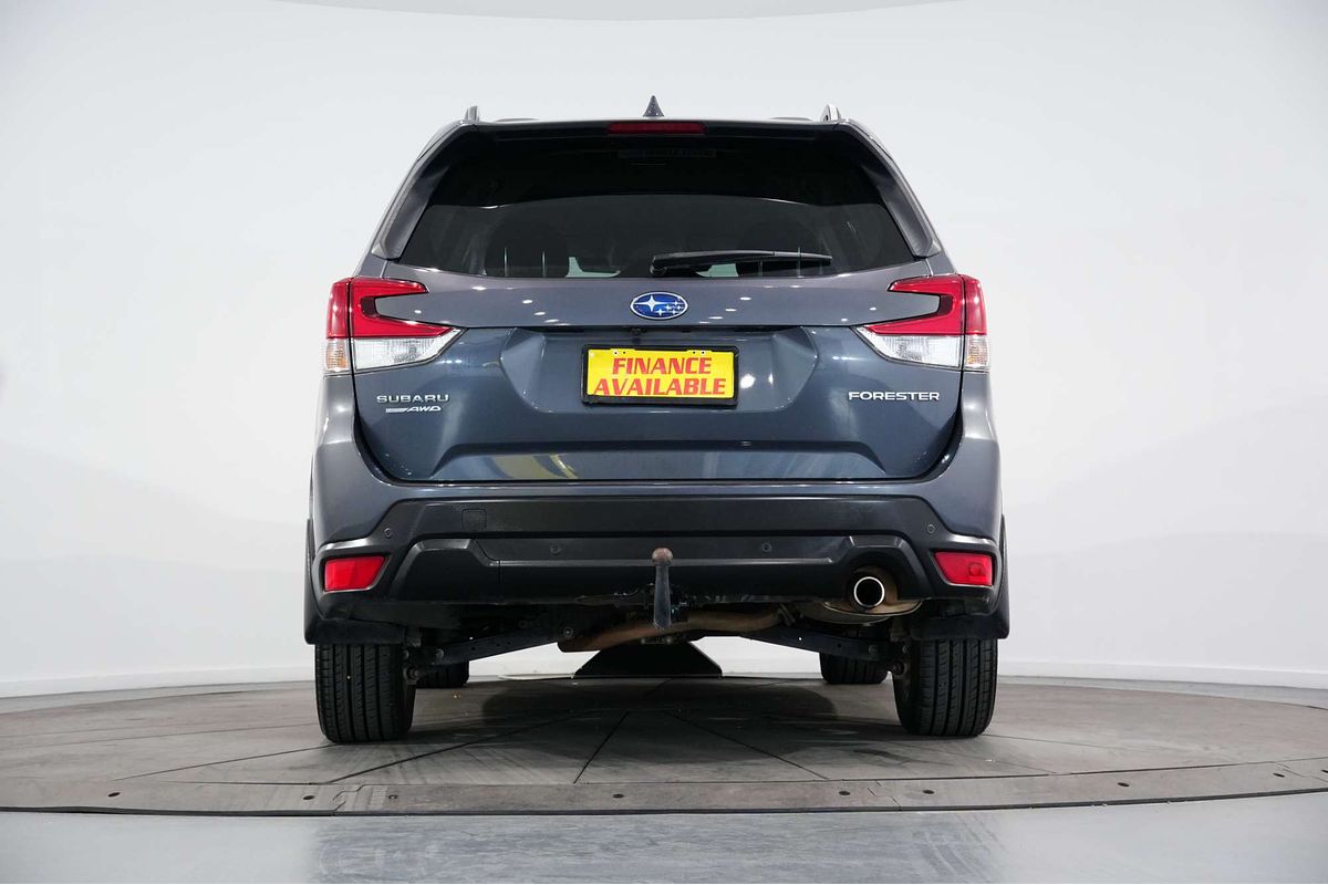 2023 Subaru Forester 2.5i Premium S5