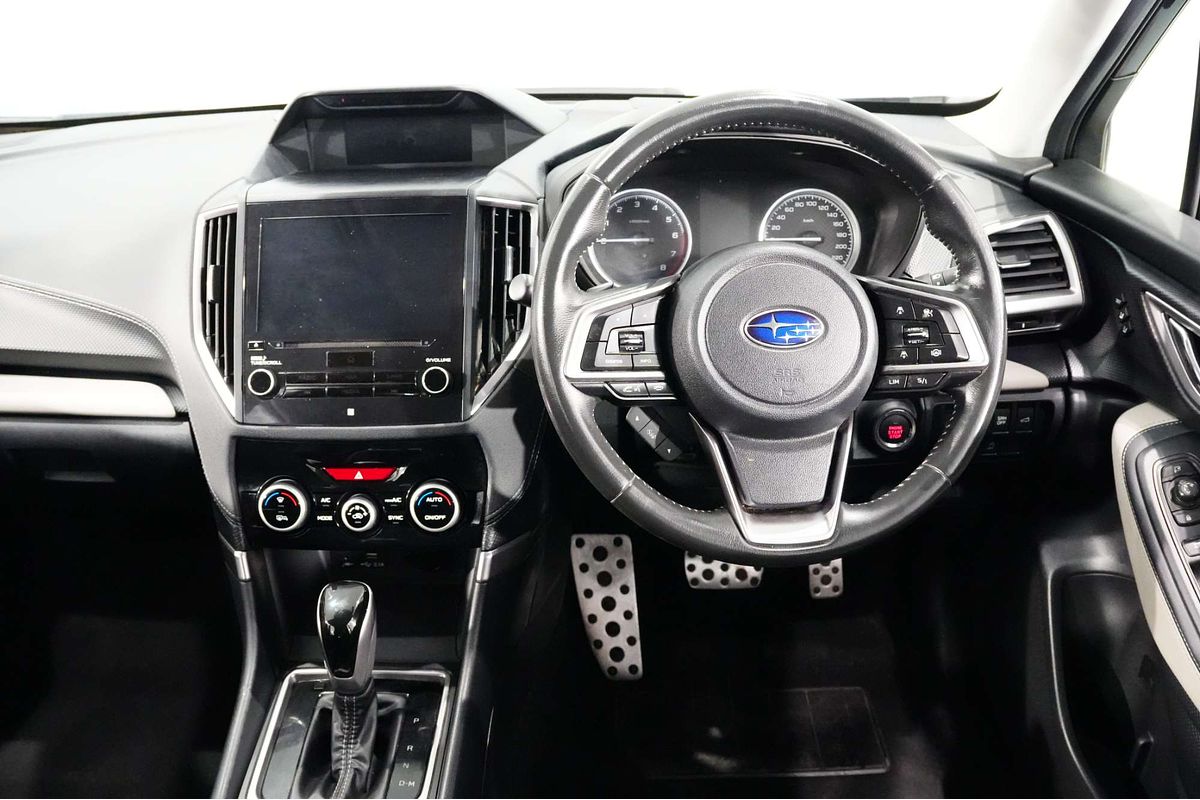 2023 Subaru Forester 2.5i Premium S5