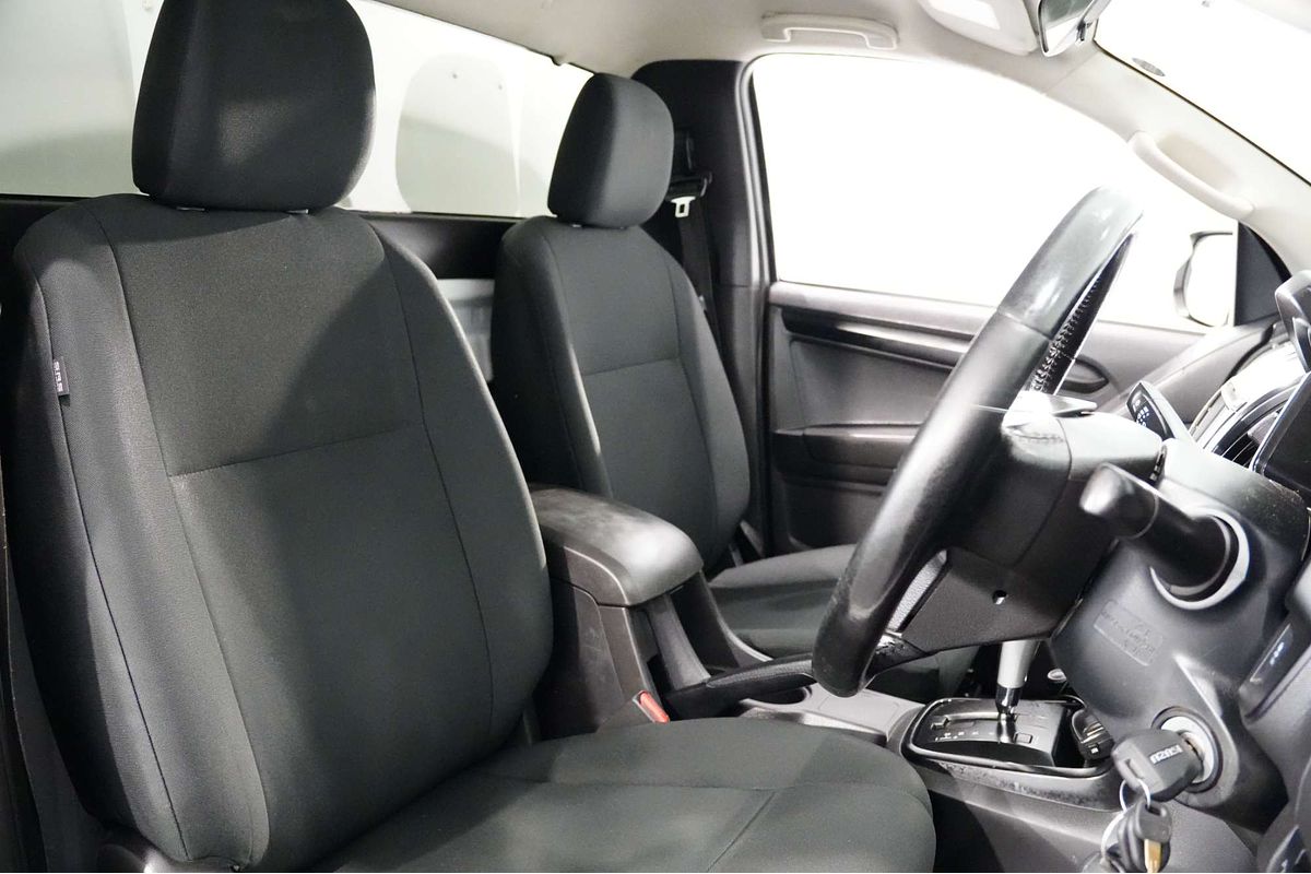 2018 Isuzu D-MAX SX High Ride Rear Wheel Drive