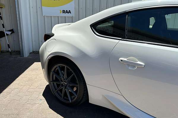 2022 Subaru BRZ S ZD8 thumb-4