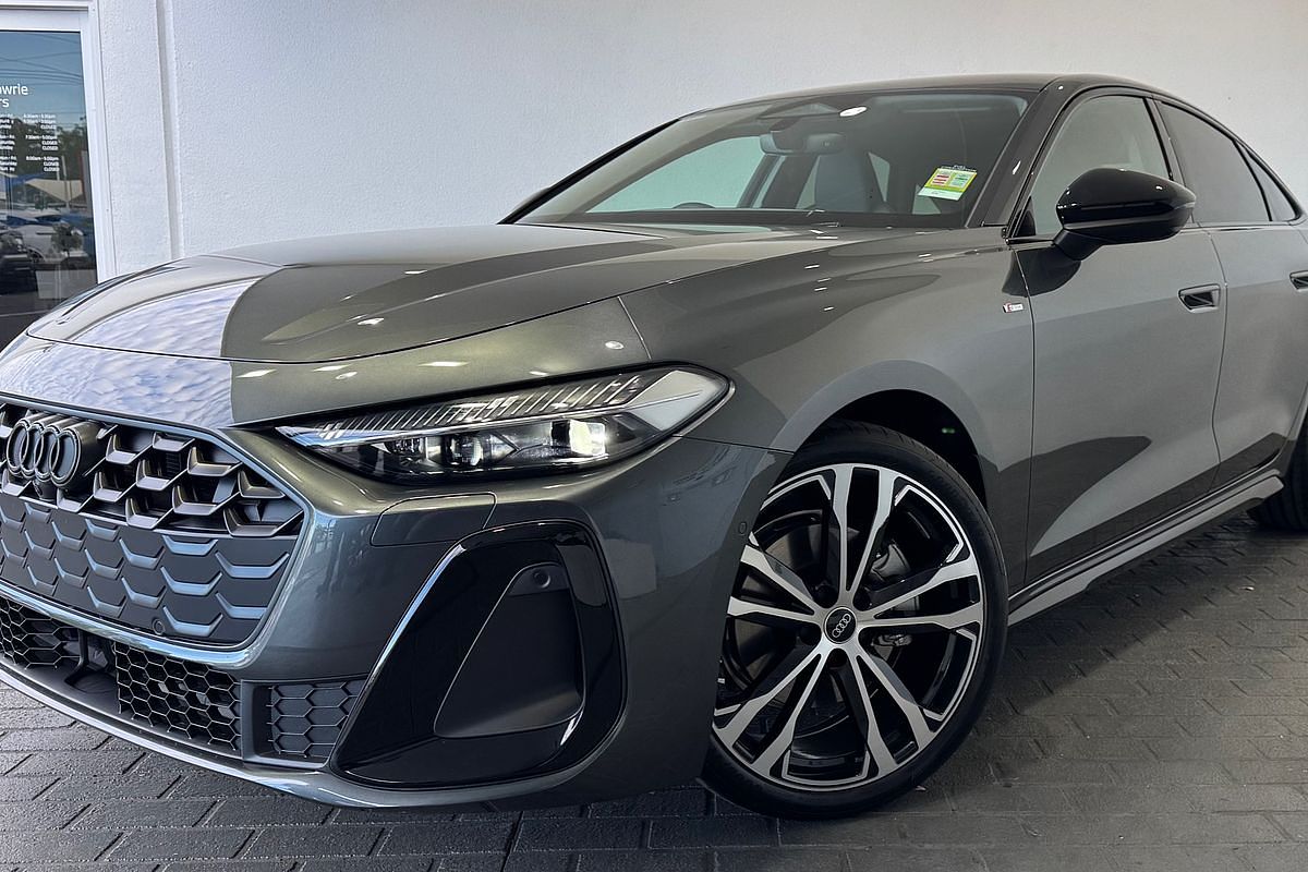 2025 Audi A5 TFSI 150kW S line B10