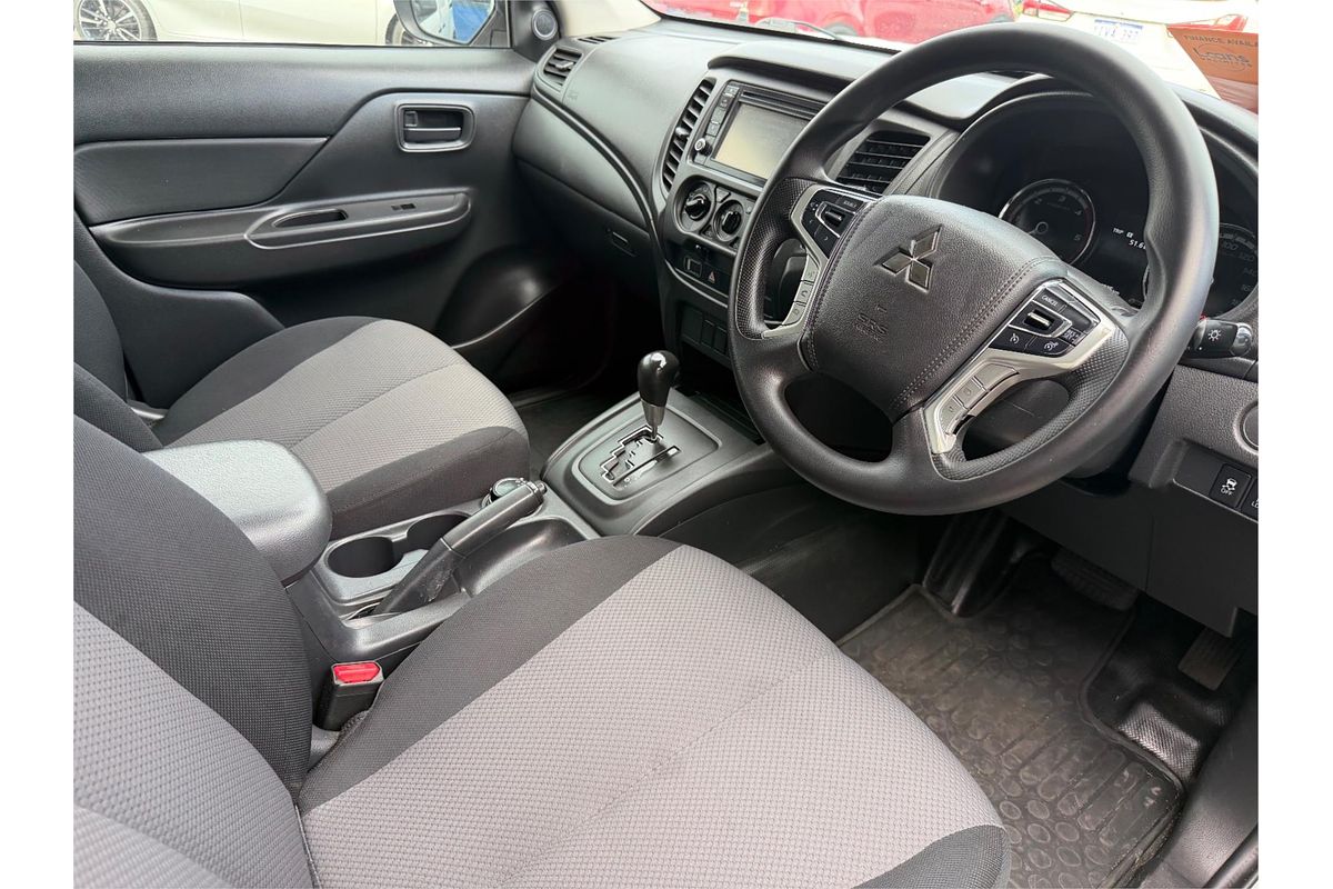2020 Mitsubishi Triton GLX ADAS MR 4X4