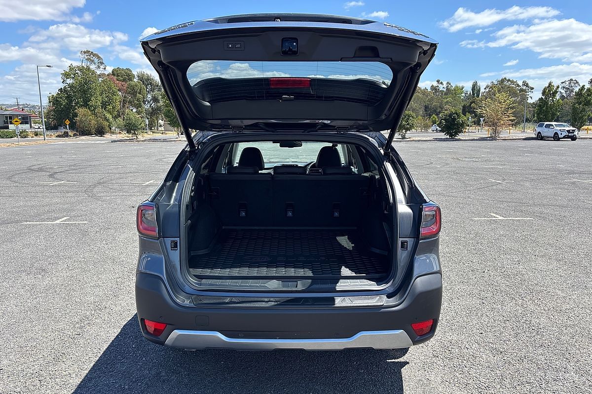 2025 Subaru Outback AWD Touring XT 6GEN