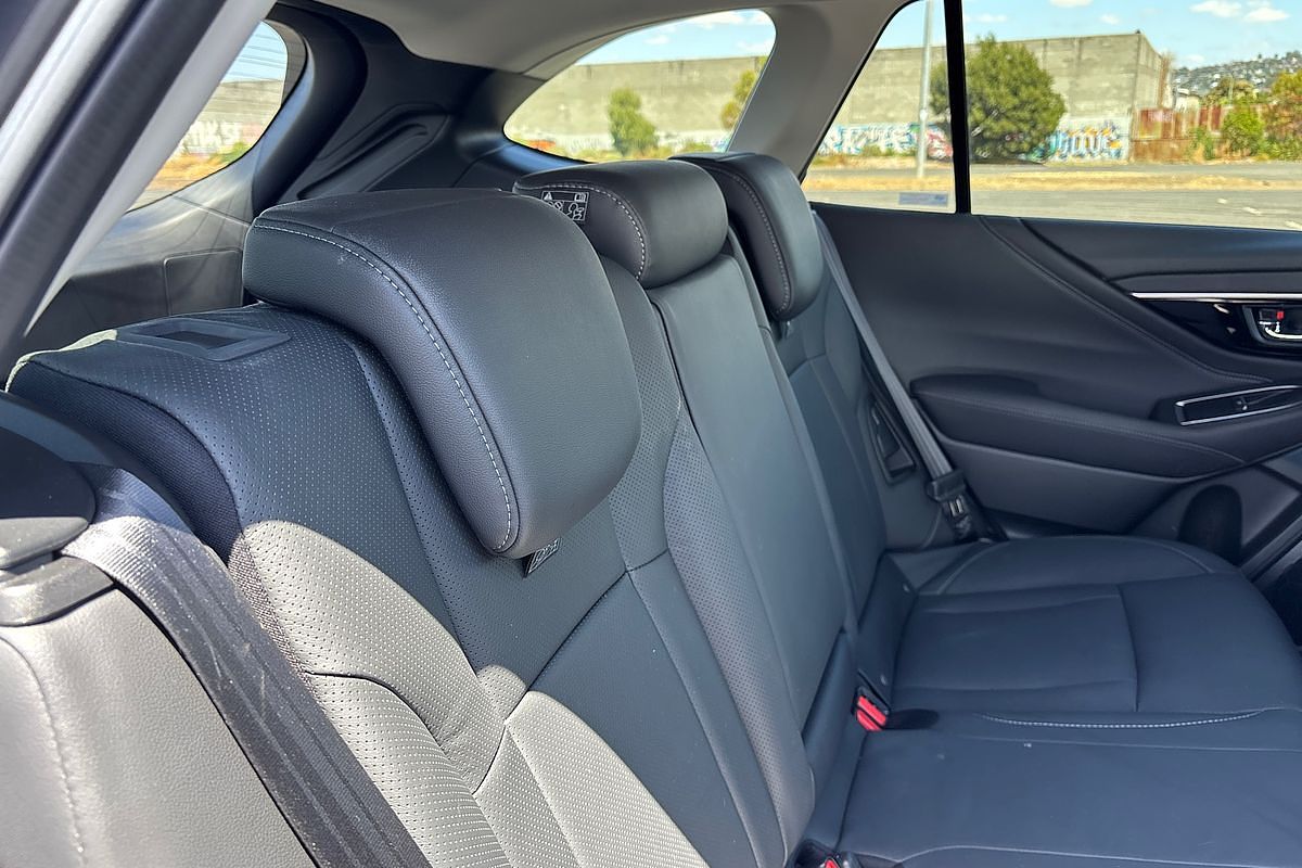 2025 Subaru Outback AWD Touring XT 6GEN