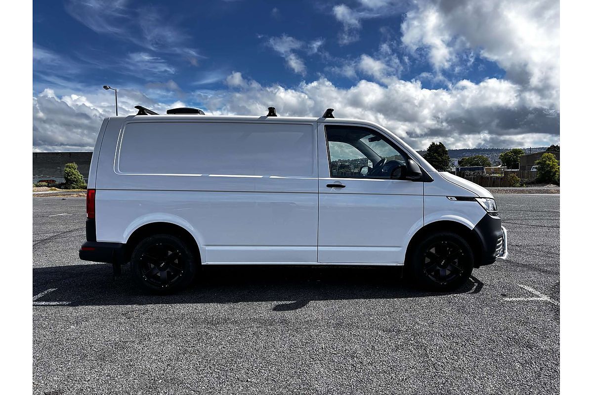 2024 Volkswagen Transporter TDI450 T6.1 SWB