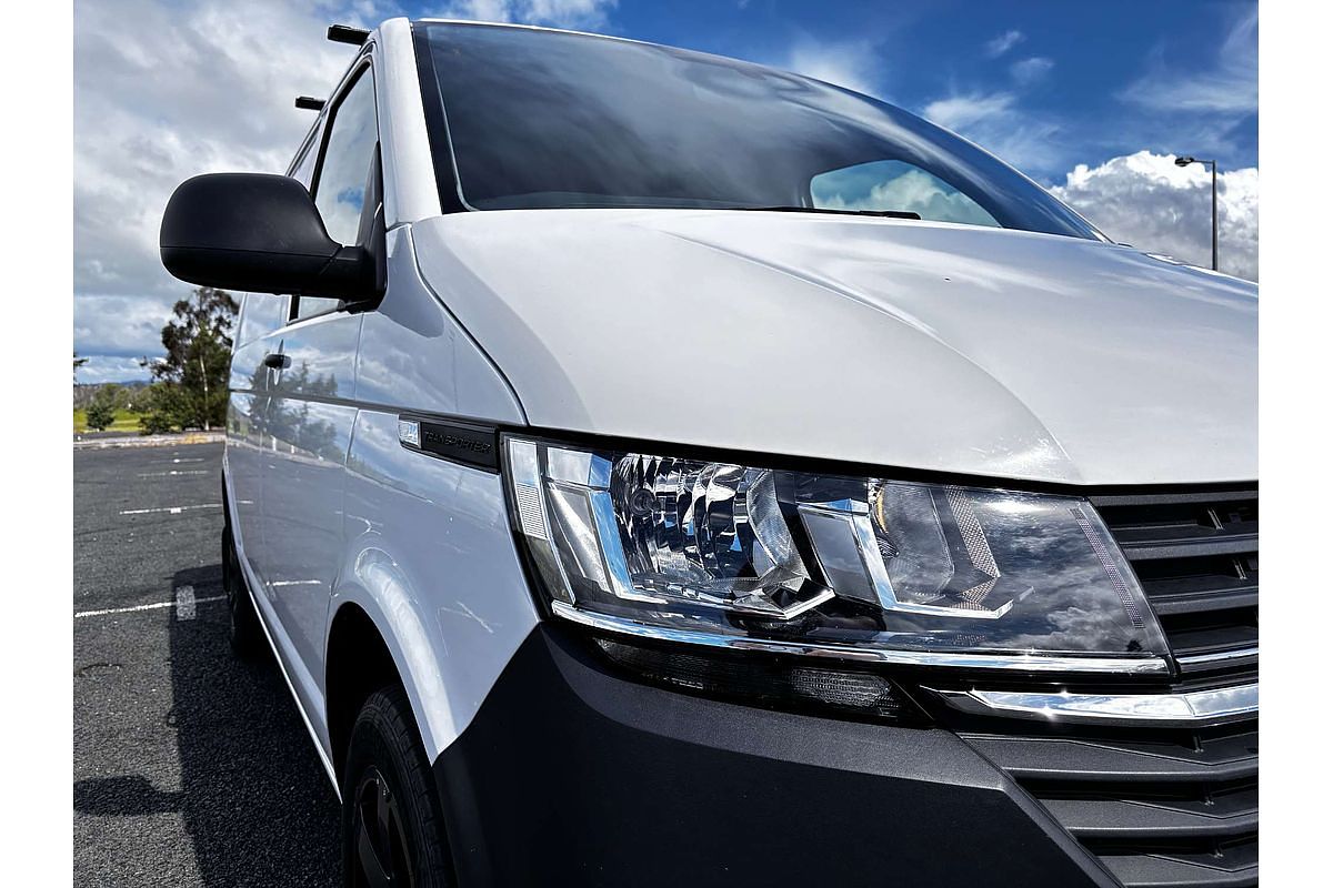 2024 Volkswagen Transporter TDI450 T6.1 SWB