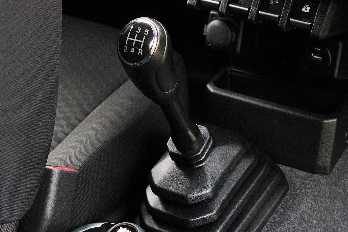 2022 Suzuki Jimny GLX GJ