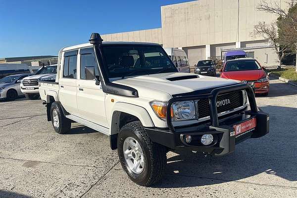 2019 Audi A3 40 TFSI S line plus 8V