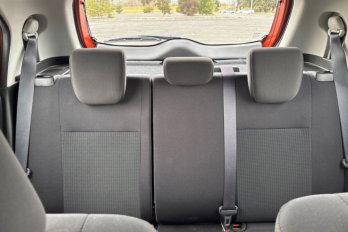 2017 Suzuki Ignis GL MF