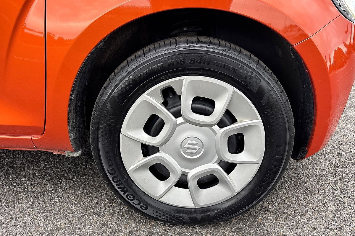 2017 Suzuki Ignis GL MF