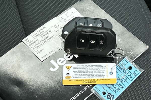 2022 Jeep Gladiator Night Eagle JT 4X4 thumb-22