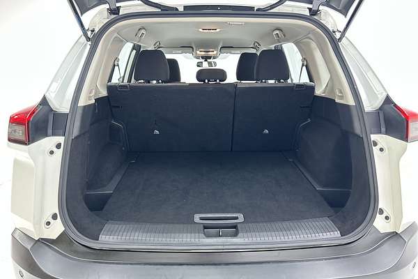 2024 Nissan X-TRAIL ST T33 thumb-20