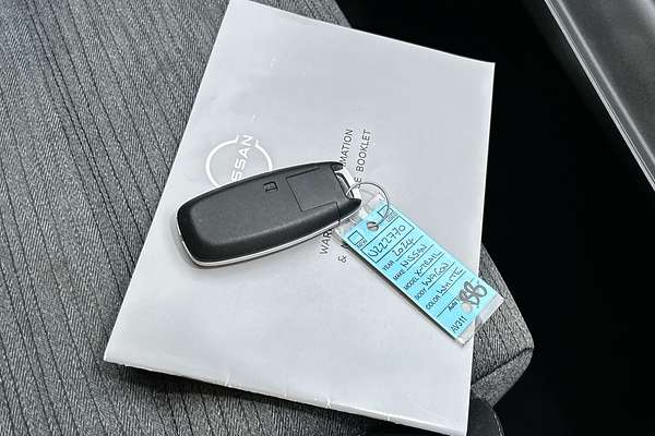 2024 Nissan X-TRAIL ST T33 thumb-22