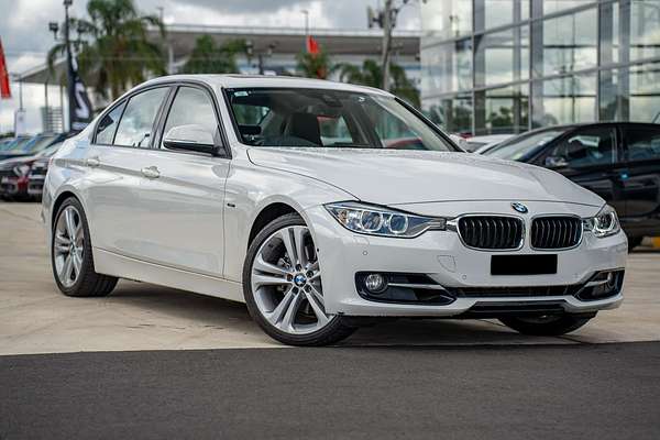 2015 BMW 3 Series 328i Sport Line F30