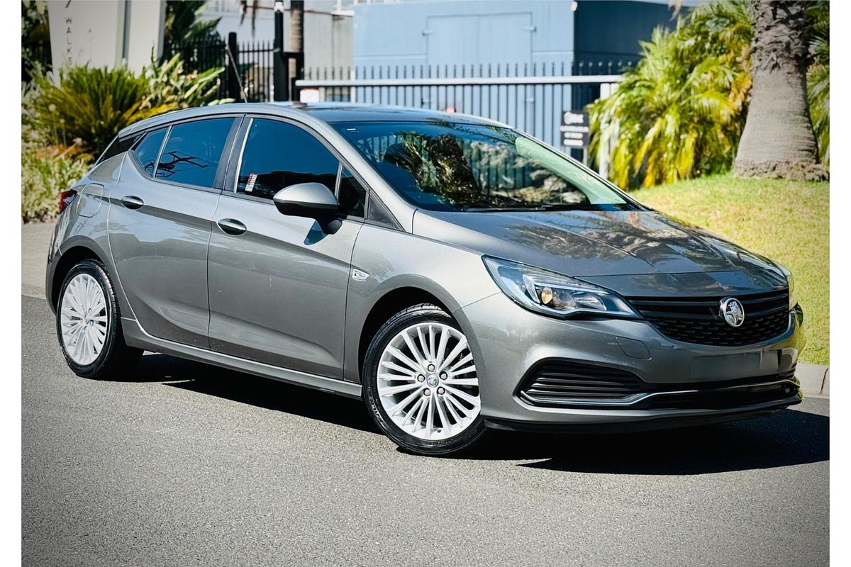 2016 Holden Astra R BK