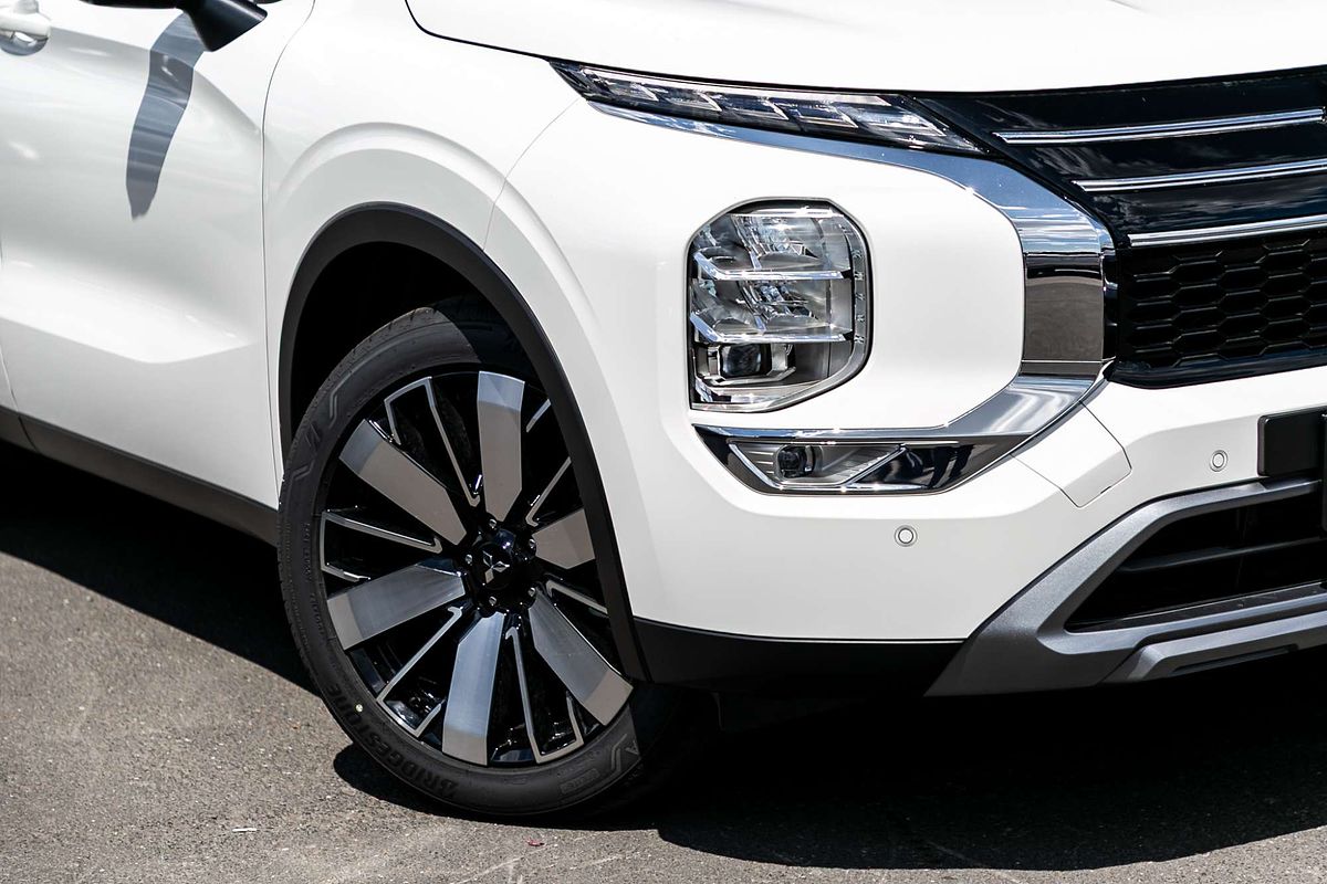 2025 Mitsubishi Outlander Aspire ZM