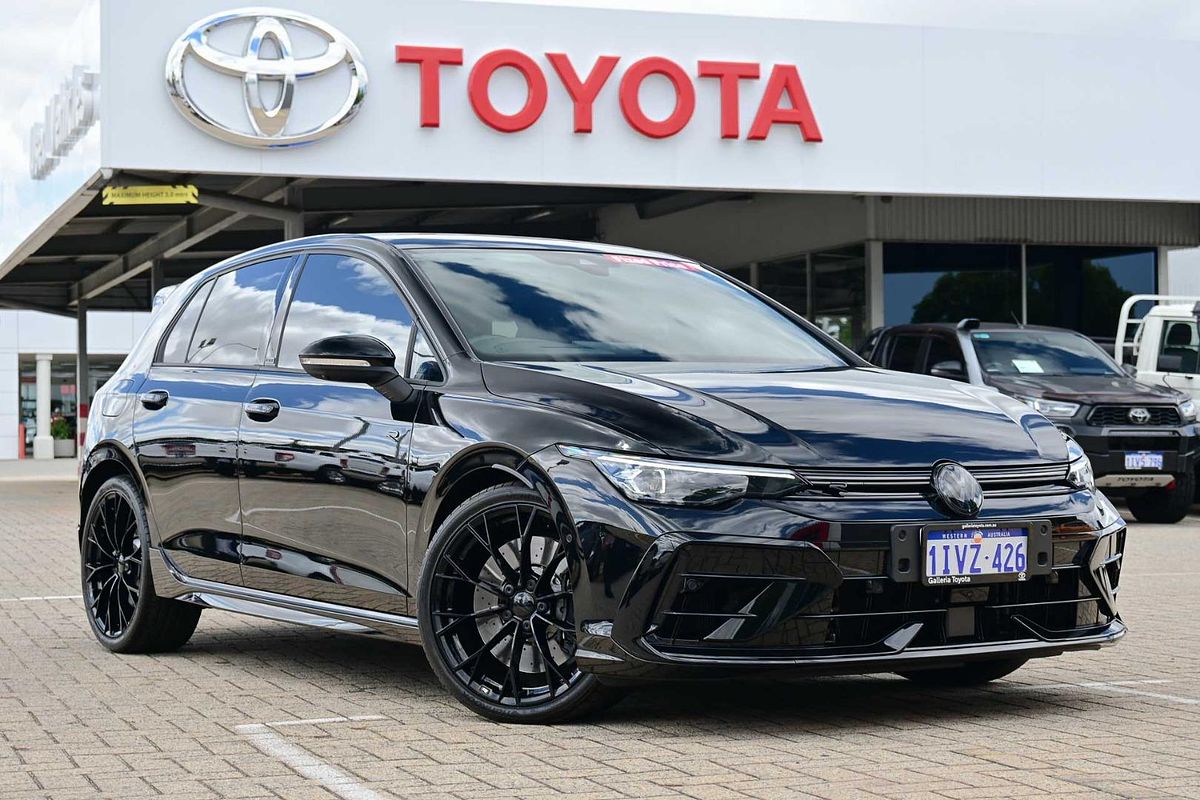 2025 Volkswagen Golf R Black Edition 8.5