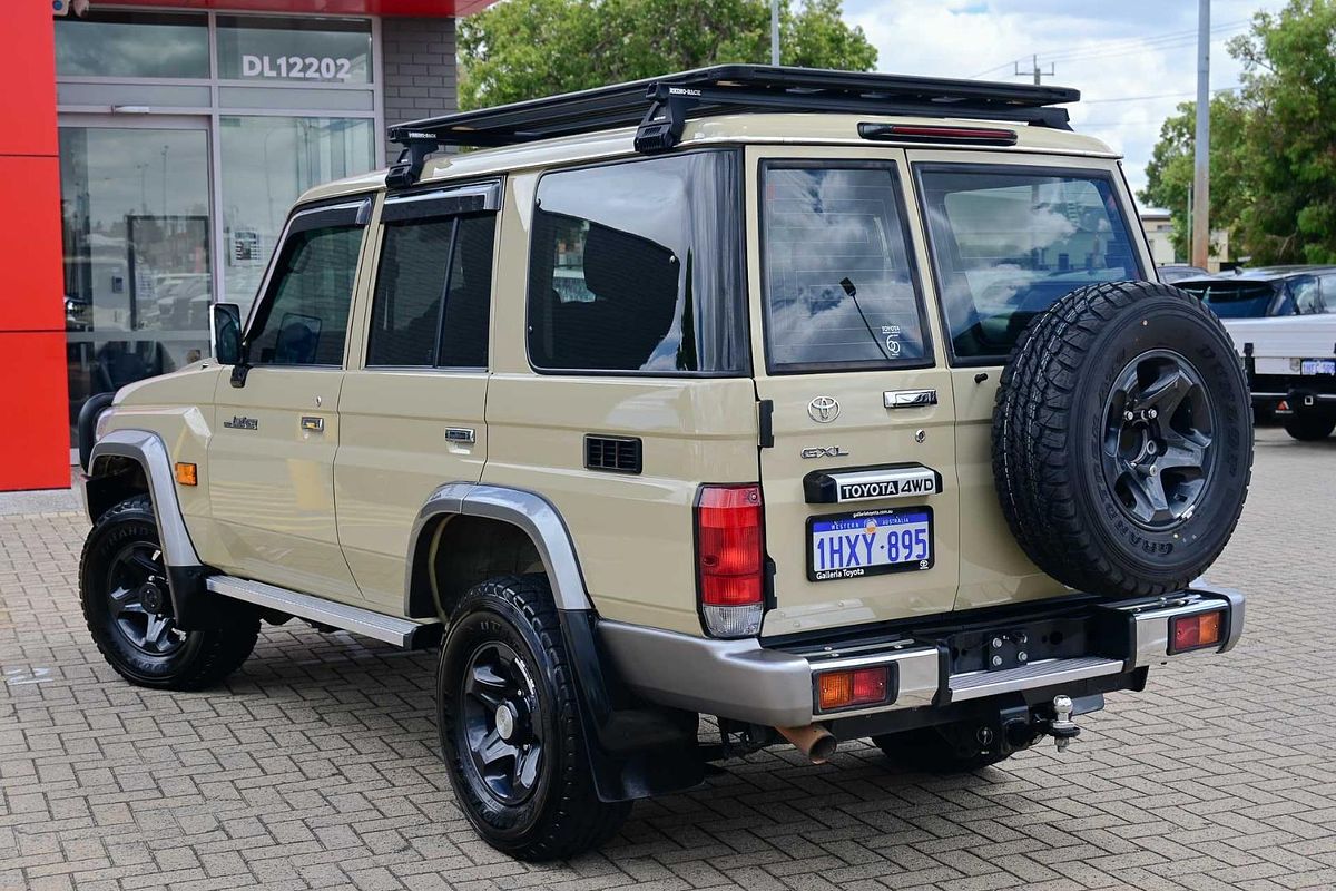 2023 Toyota Landcruiser GXL VDJ76R