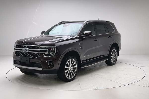 2024 Ford Everest Platinum 3.0L thumb-5