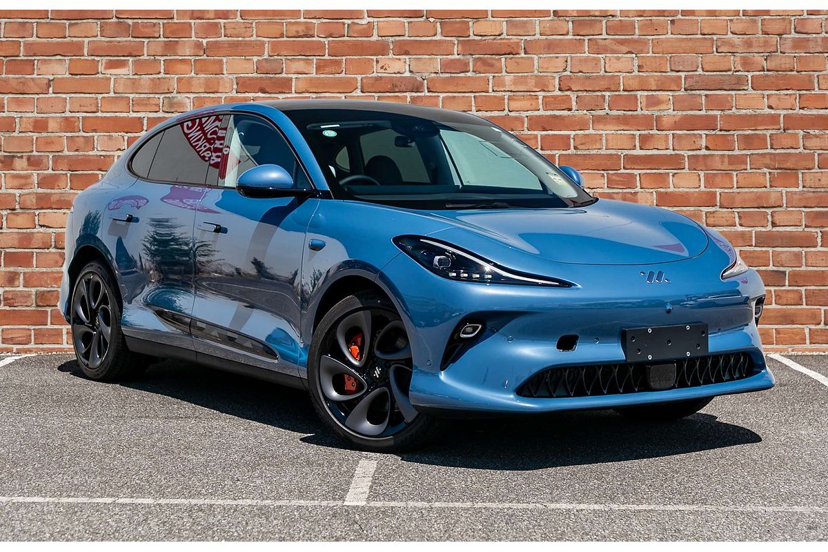 2025 MG IM6 Platinum S12L