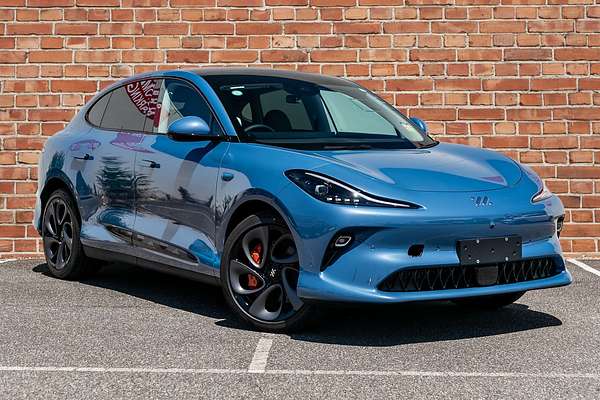 2025 MG IM6 Platinum S12L