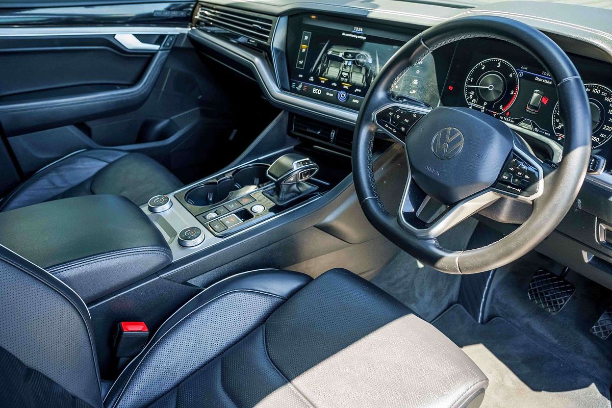 2023 Volkswagen Touareg 210TDI Elegance CR