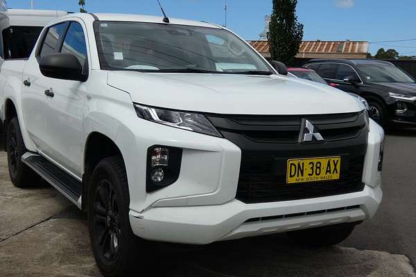 2021 Mitsubishi Triton GLX-R MR 4X4
