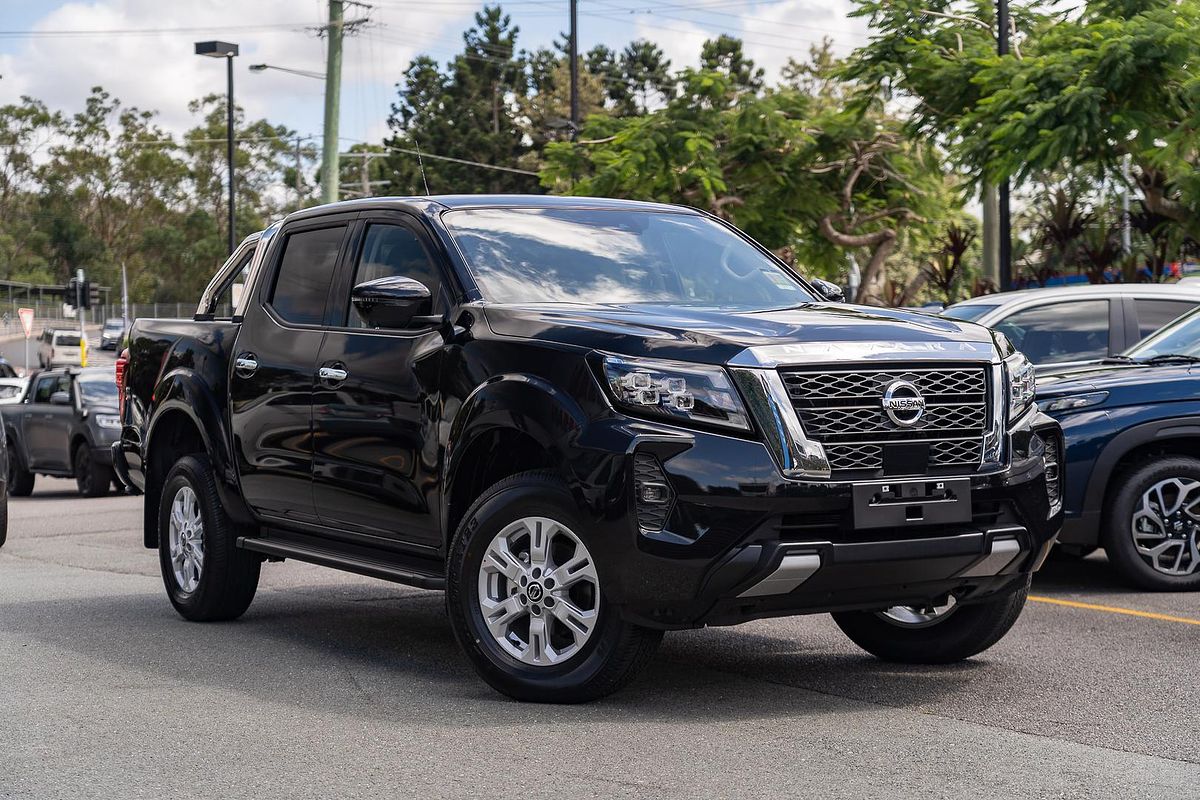 2025 Nissan Navara ST D23 4X4