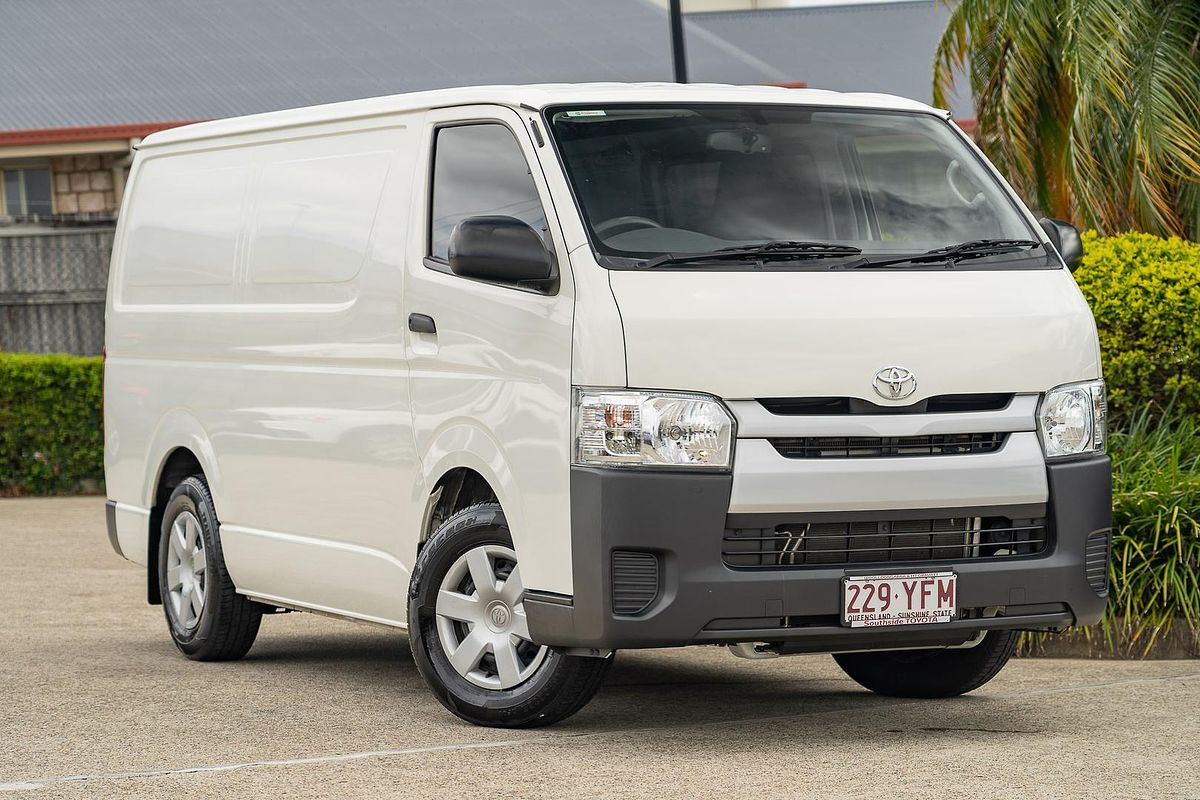 2018 Toyota Hiace TRH201R LWB