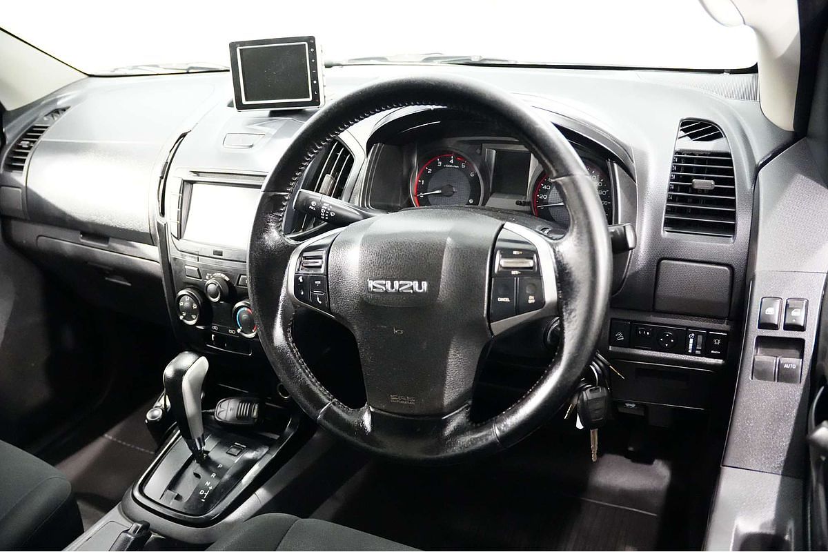 2018 Isuzu D-MAX SX High Ride Rear Wheel Drive