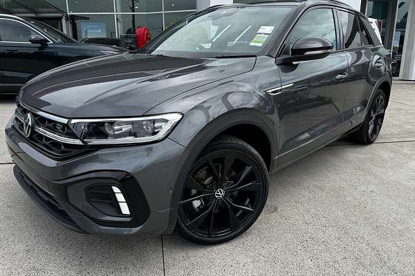 2025 Volkswagen T-Roc 140TSI R-Line D11