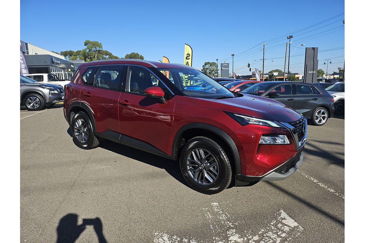 2025 Nissan X-TRAIL ST T33