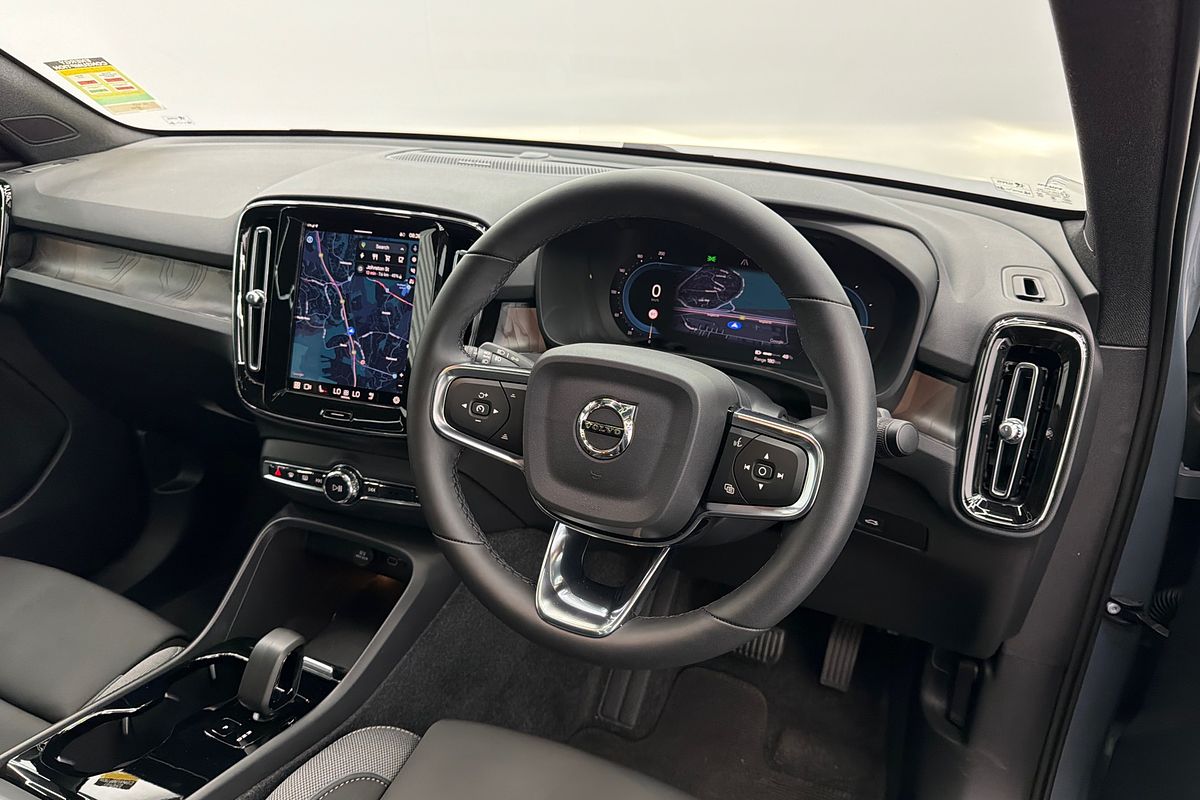 2023 Volvo C40 Recharge Twin