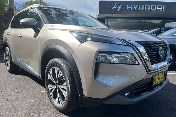 2024 Nissan X-TRAIL ST-L T33