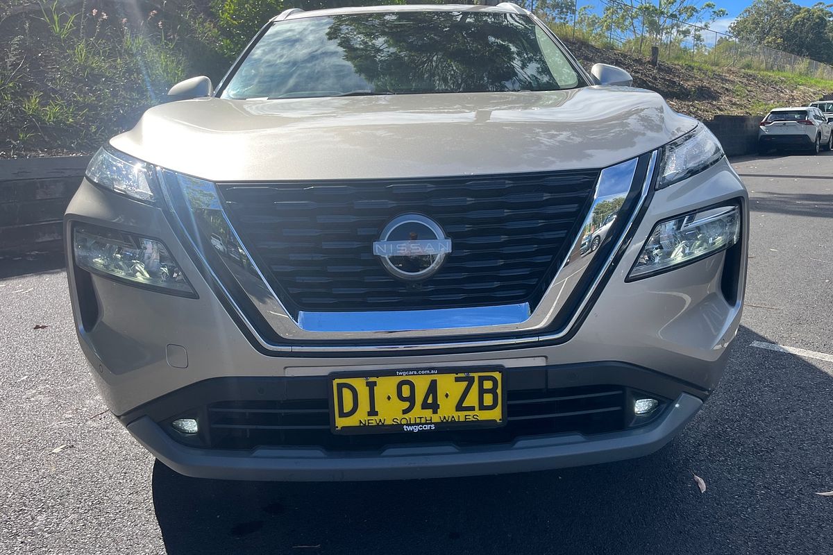 2024 Nissan X-TRAIL ST-L T33