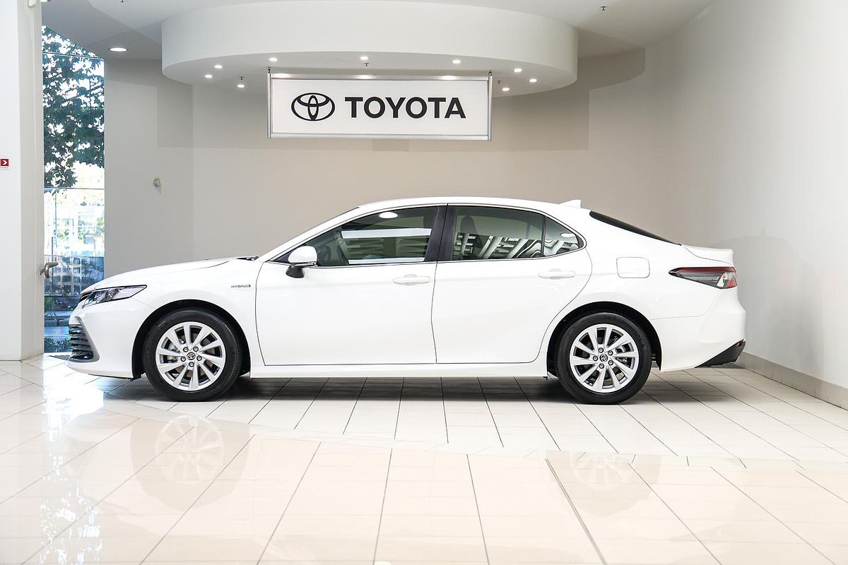 2024 Toyota Camry Ascent AXVH70R