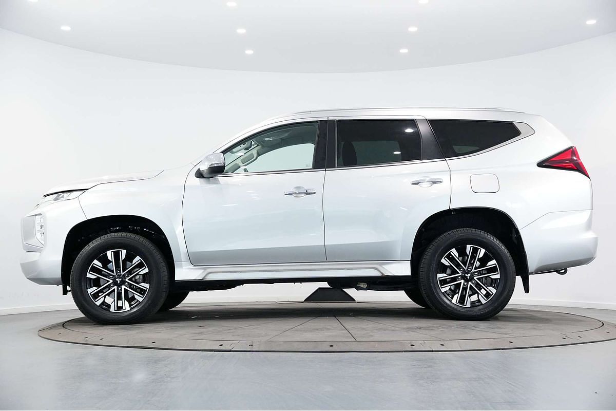 2021 Mitsubishi Pajero Sport GLS QF