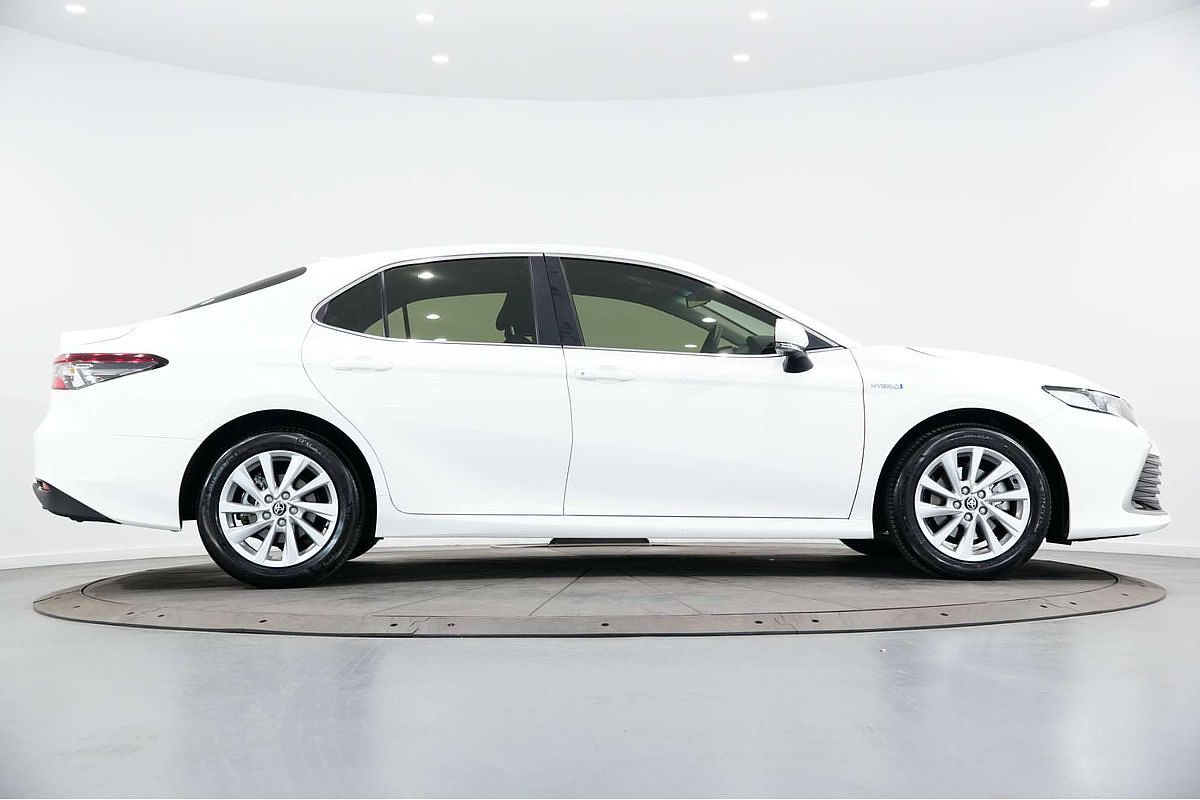 2022 Toyota Camry Ascent AXVH70R