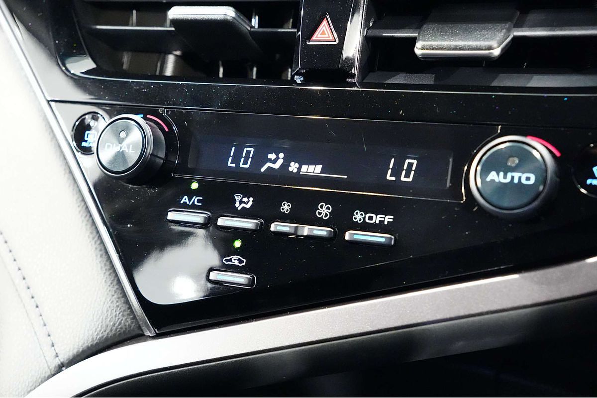 2022 Toyota Camry Ascent AXVH70R