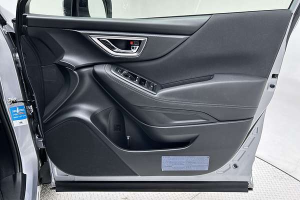2024 Subaru Forester 2.5i S5 thumb-18