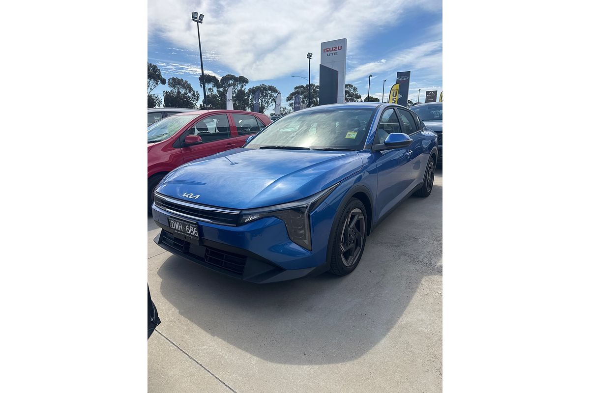 2025 Kia K4 Sport+ CL4m