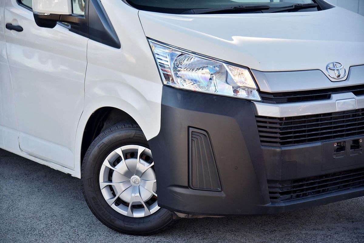 2020 Toyota Hiace Commuter GDH322R ELWB High Roof
