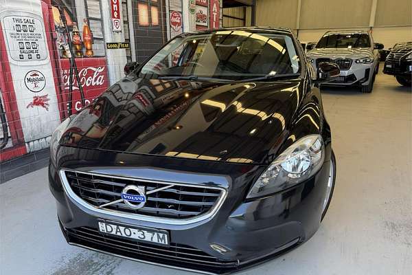 2015 Volvo V40 T4 Kinetic